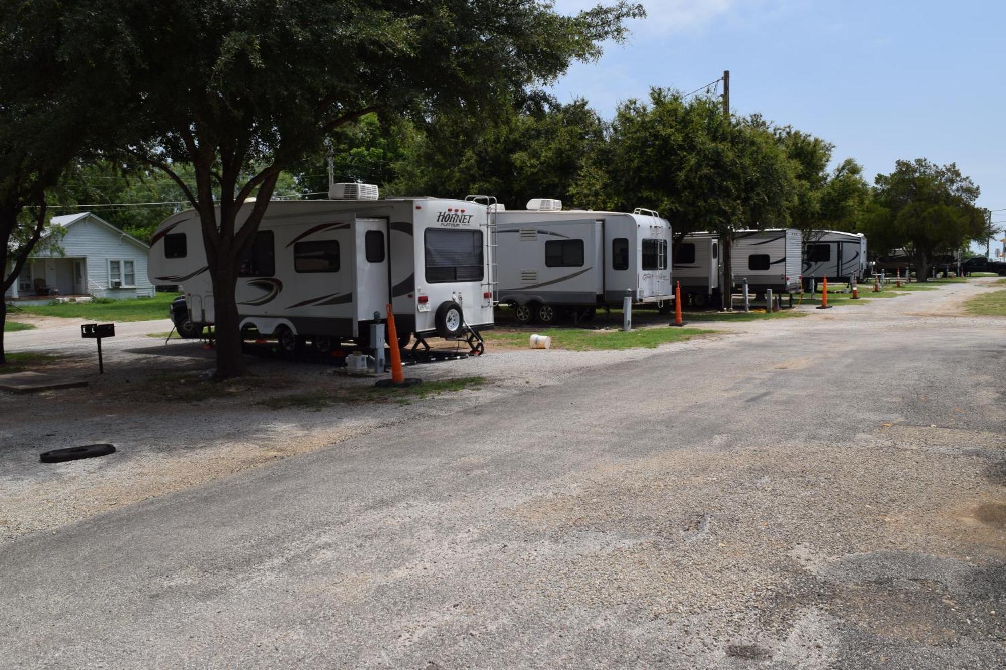 Albany Inn & Rv Campground Eksteriør billede